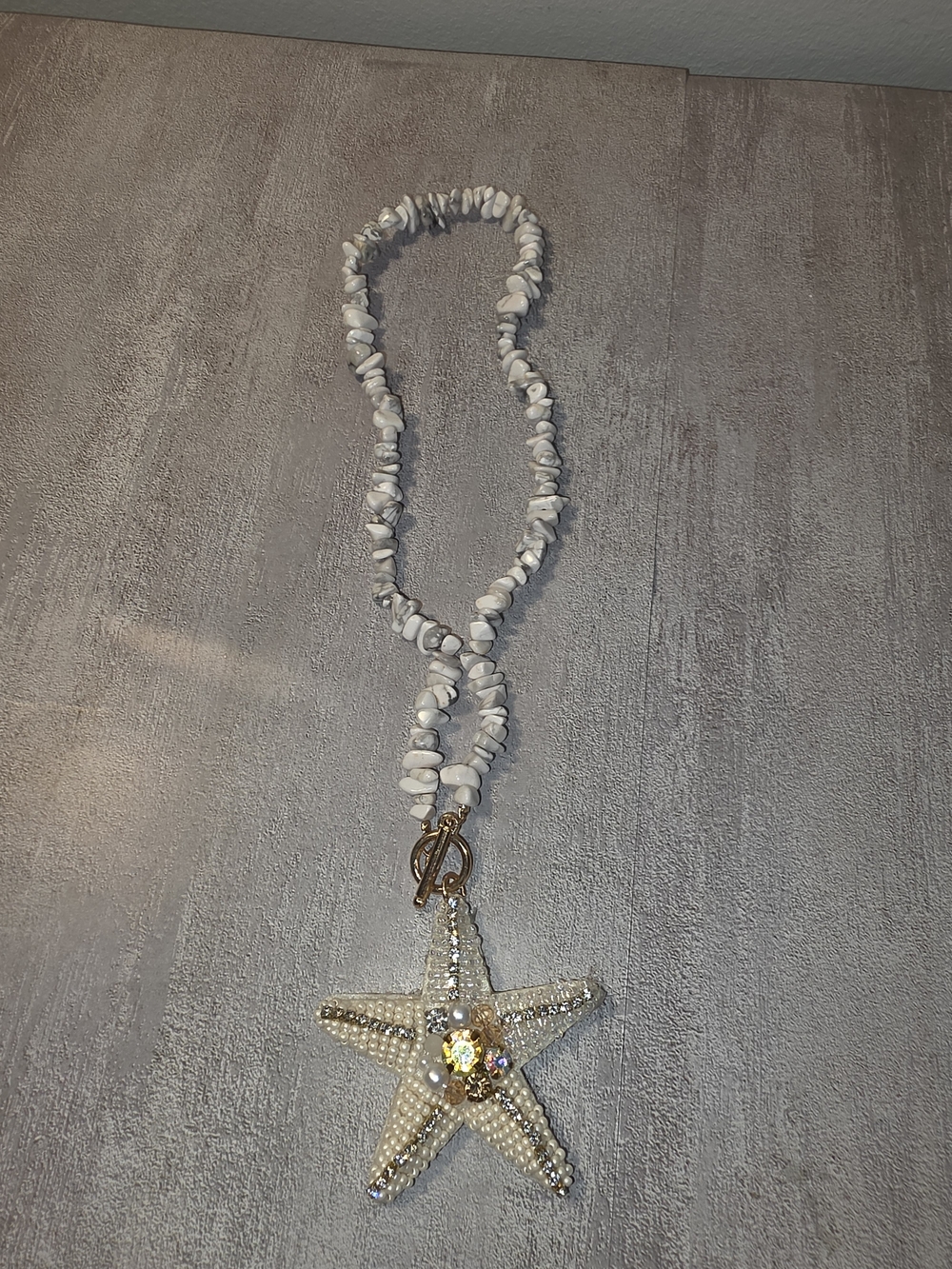 White Beaded Starfish Pendant Necklace - Women Accessories